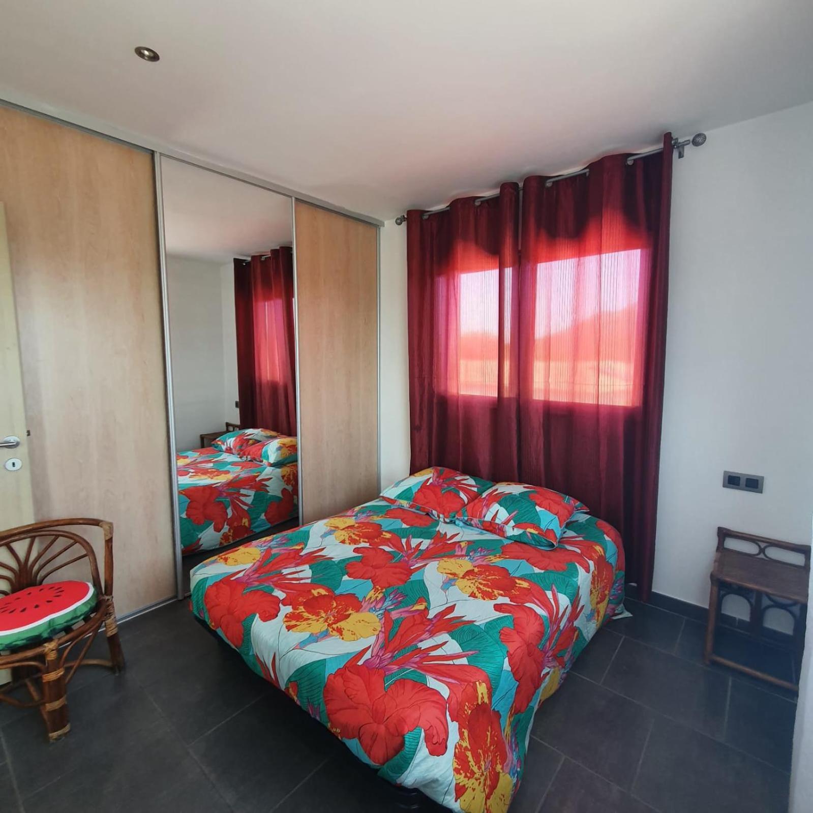 Chez J, Appartement A L'Etage, T3 Lecci Zewnętrze zdjęcie